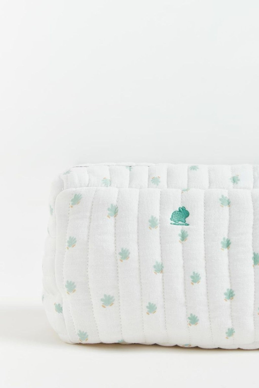 Noah Muslin Toiletry Bag