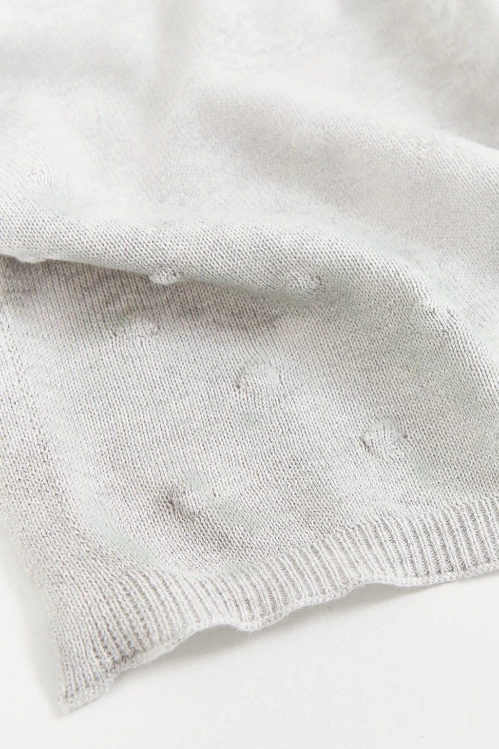 Manta Tejida My first Knit Gris