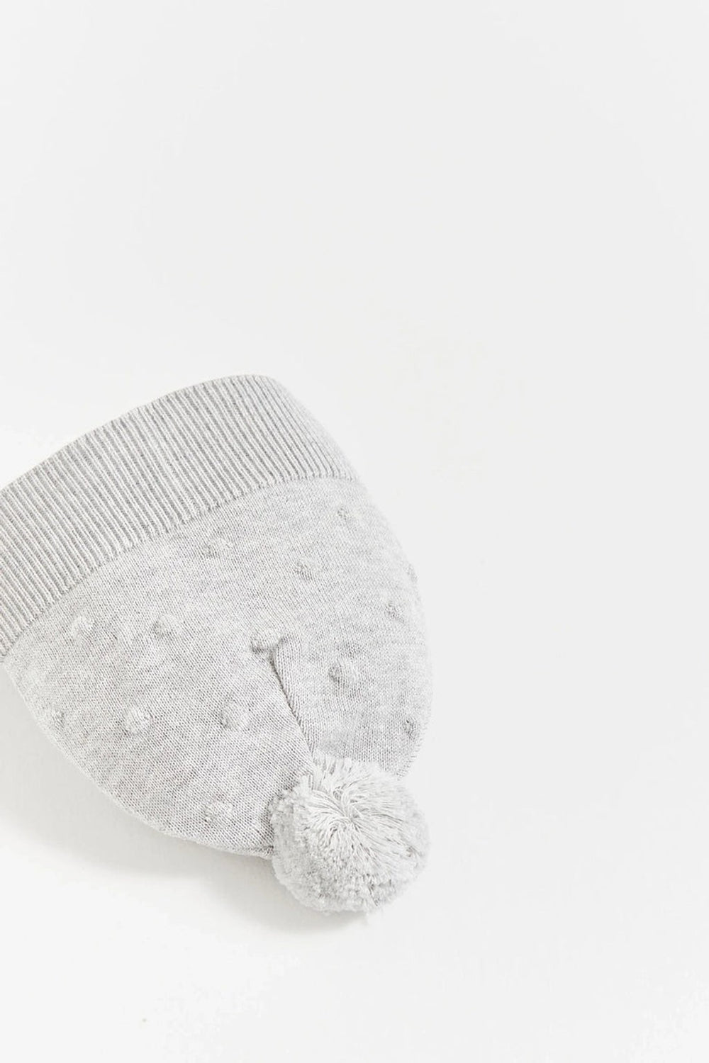 Gorro tejido my first knit Gris