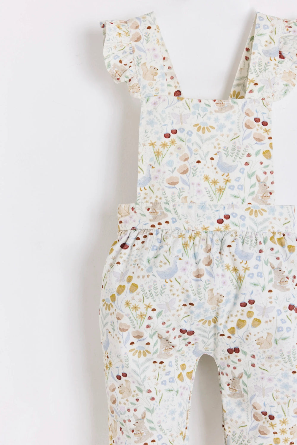 Overall Elise Nicole