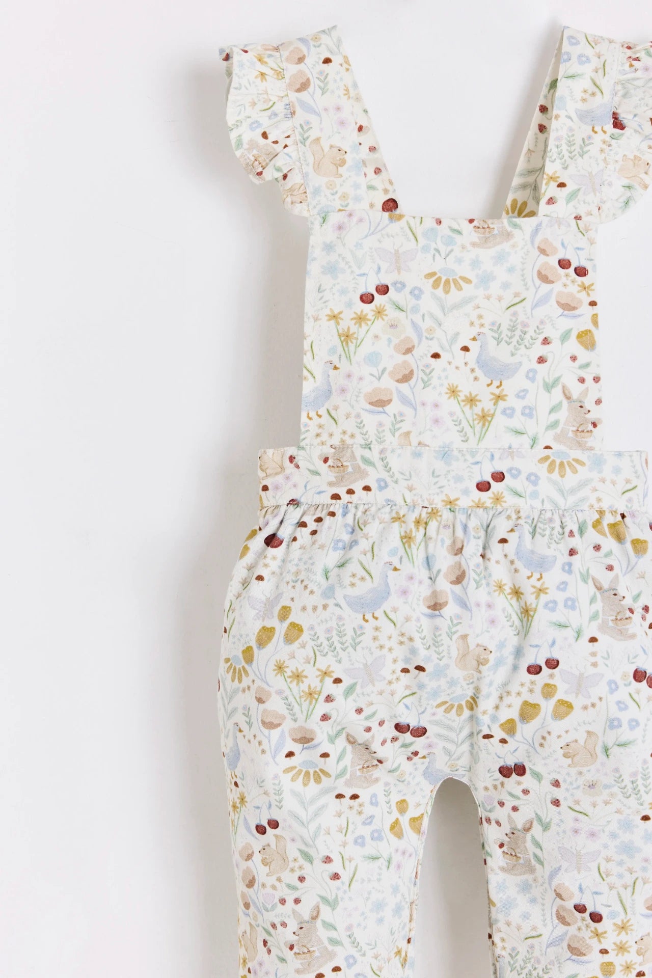 Overall Elise Nicole