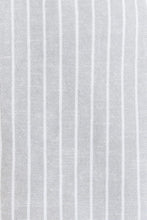 Cargar imagen en el visor de la galería, Short Gray Linen
