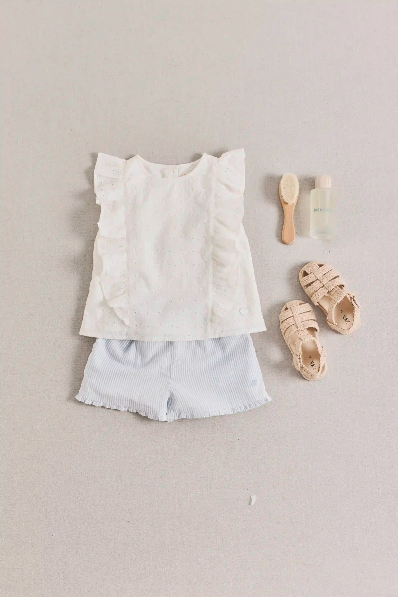 Set Mila Harbour