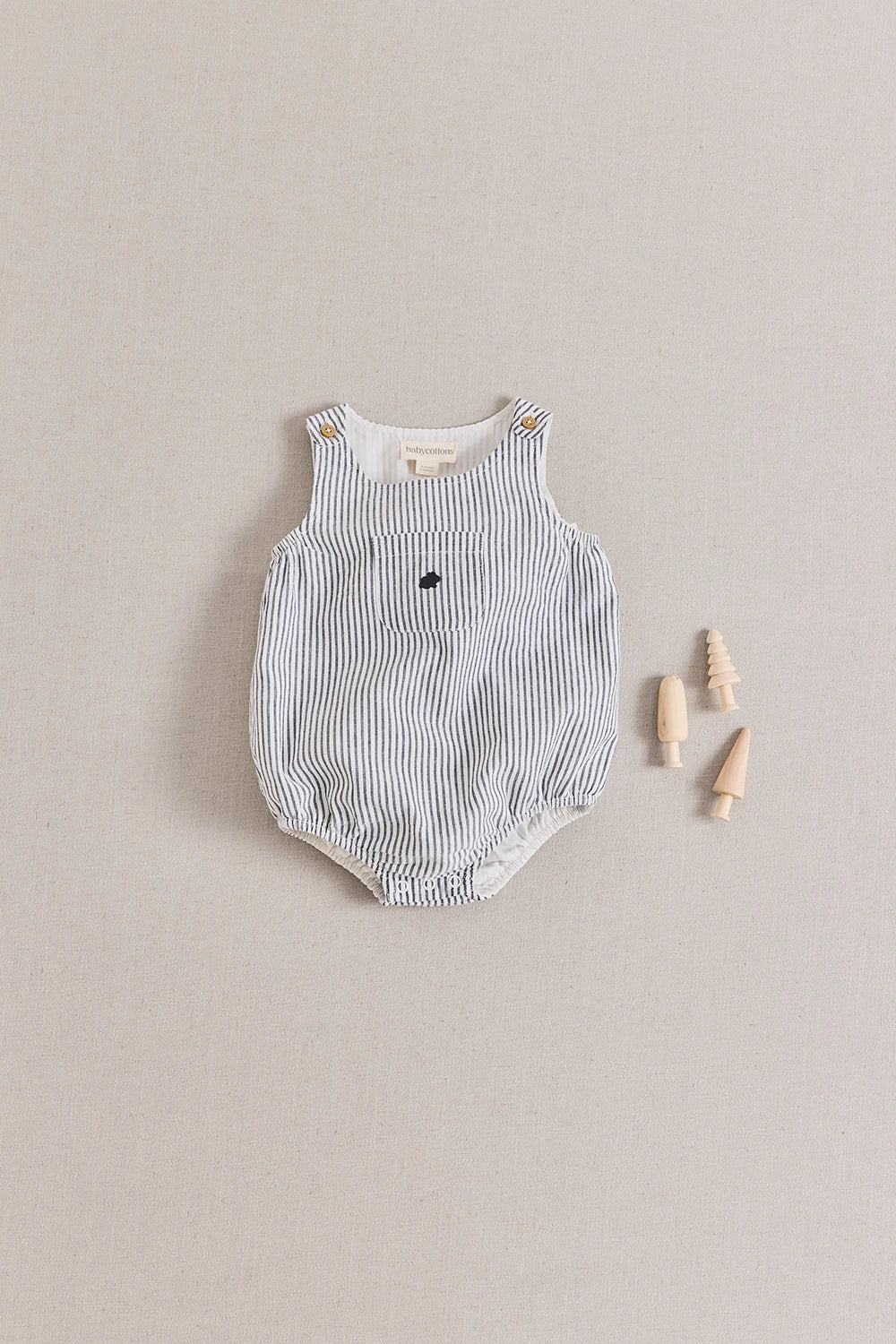 Overall Felix Ray Harbour