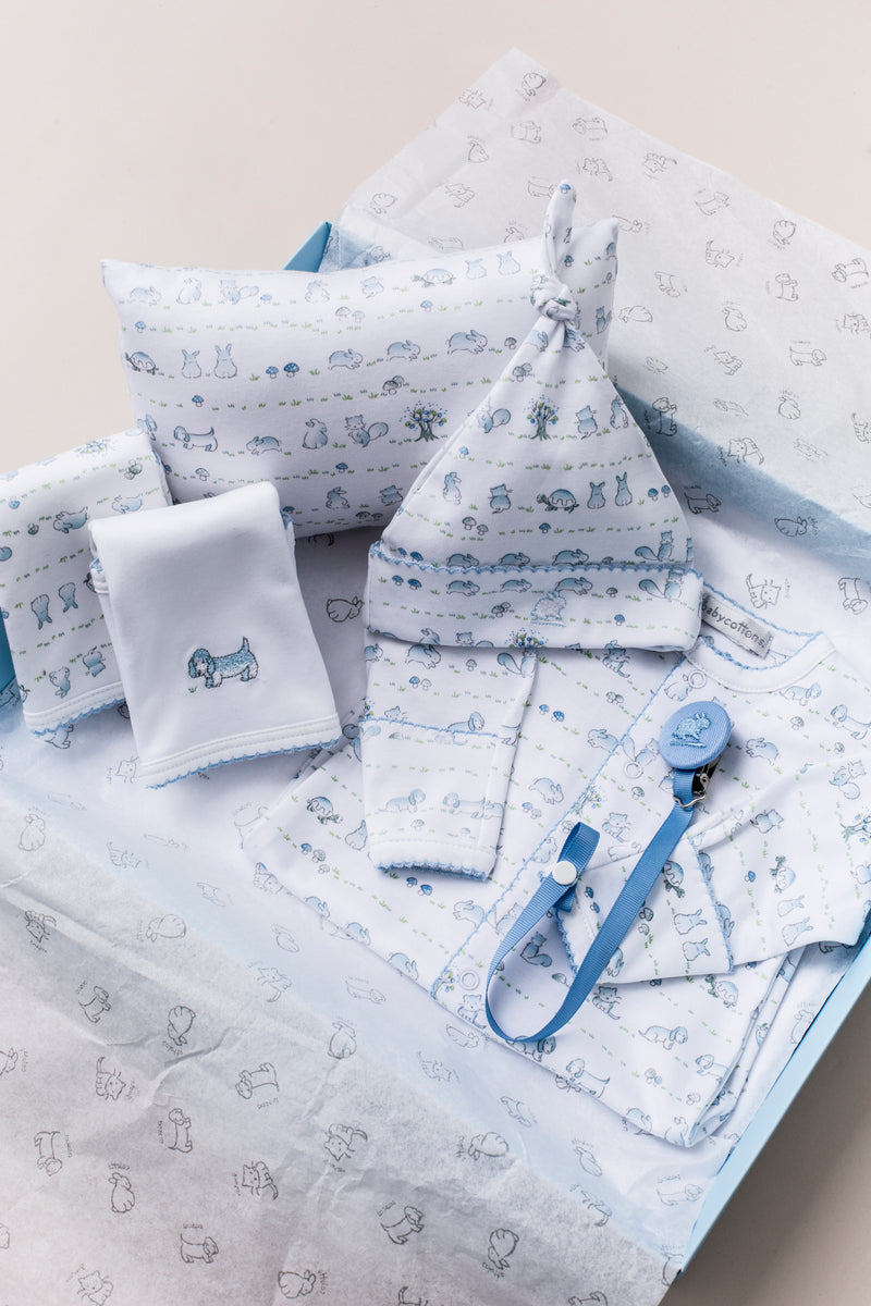 Ajuar niño In the woods