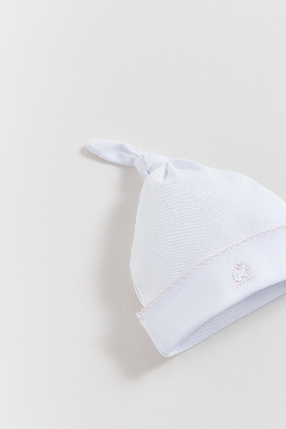 Gorro c/nudo logo rosa