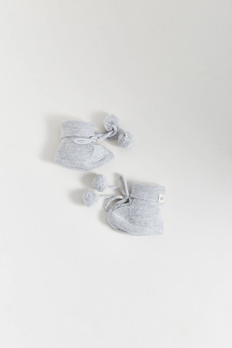 My First Knit Beanie & Booties Set Gris