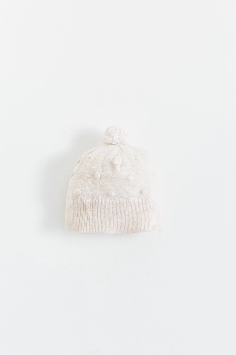 Gorro tejido my first knit Crudo