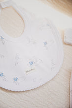 Cargar imagen en el visor de la galería, Babero Ducks Celeste
