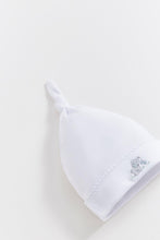 Cargar imagen en el visor de la galería, Gorro con nudo Alfred Rosa
