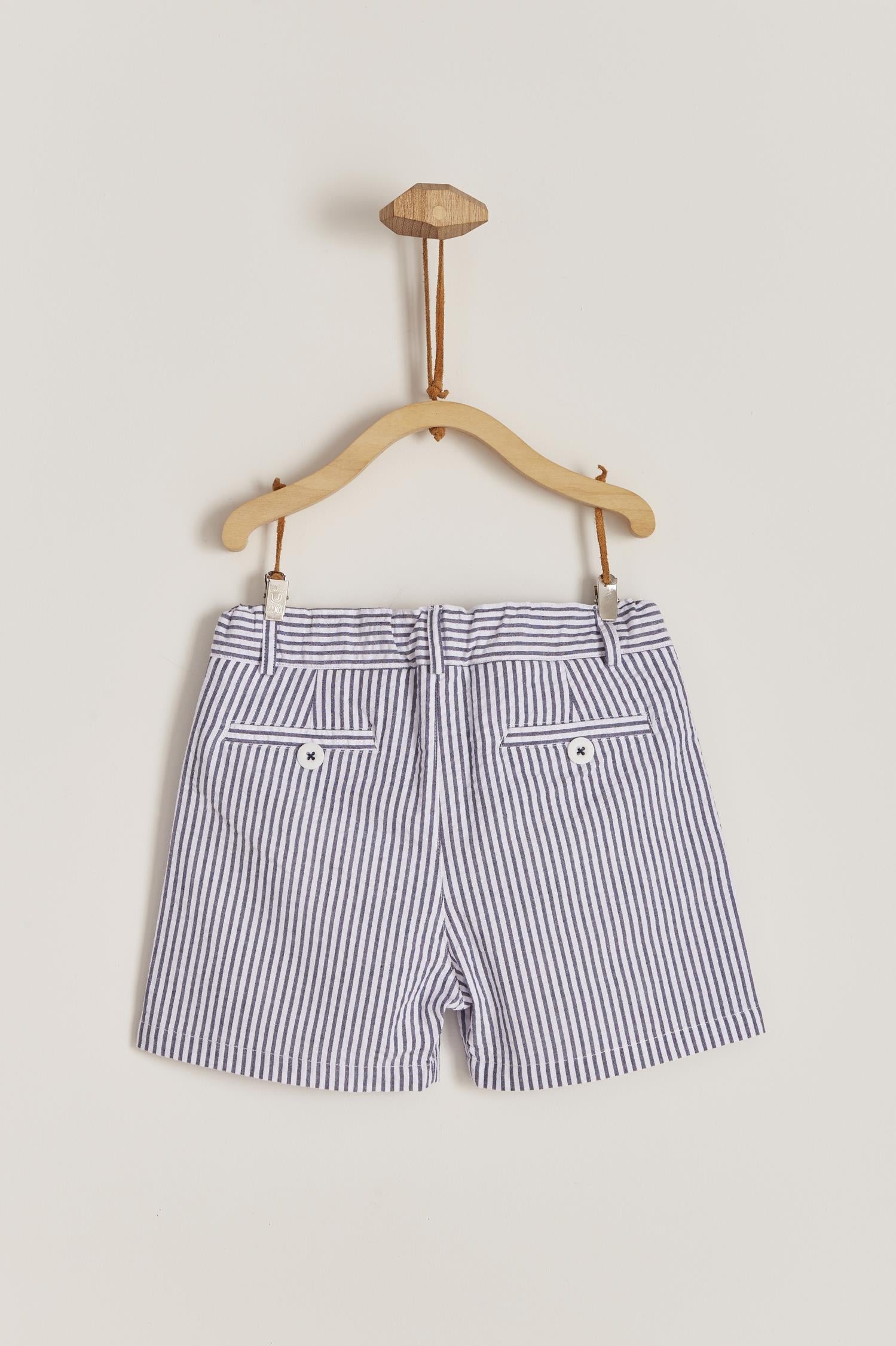 Bermuda Ray Cloque